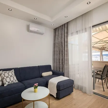 Tomas Apartamento Omiš